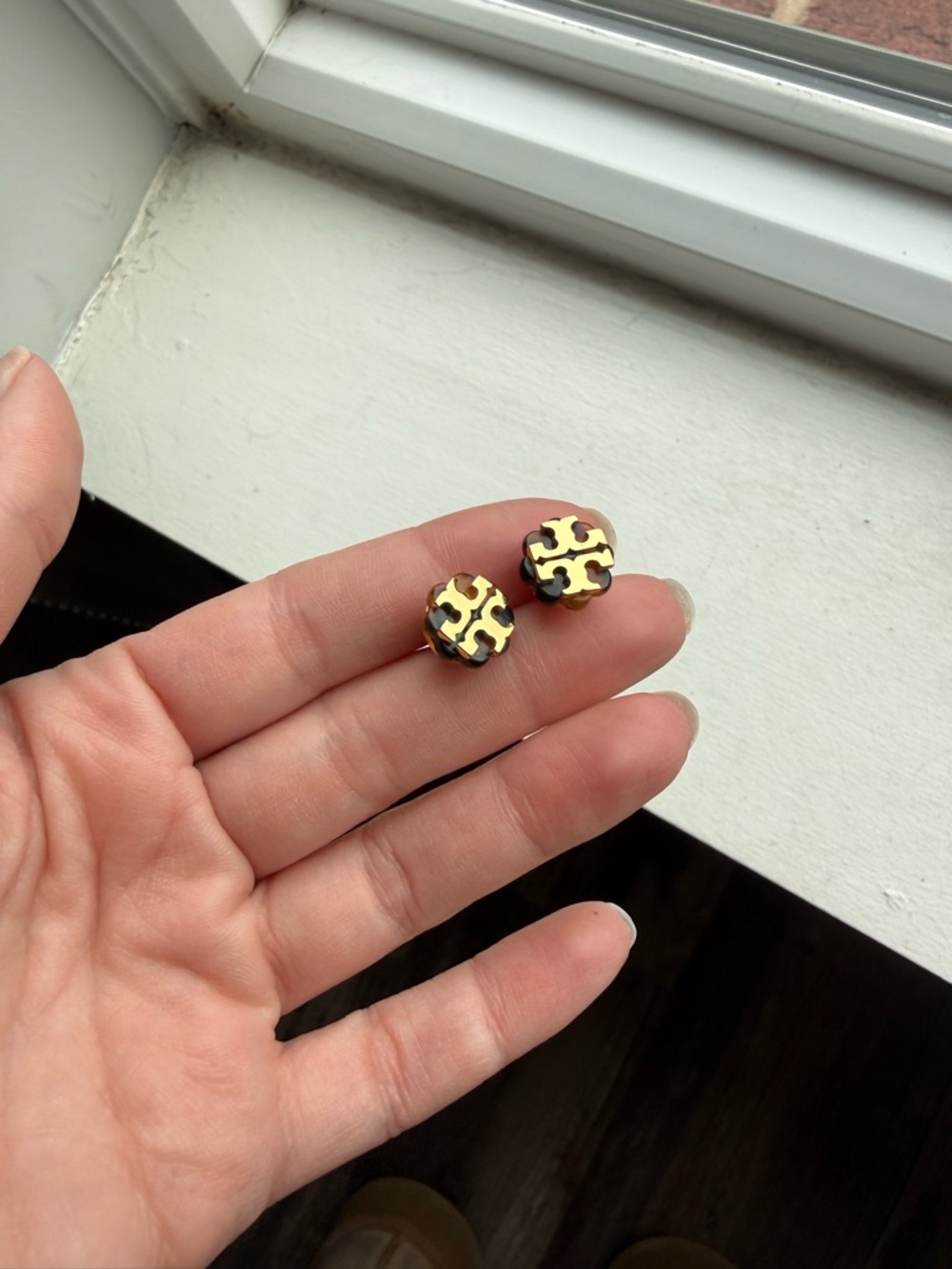 Tory Burch Tortoise and Gold Stud Earrings